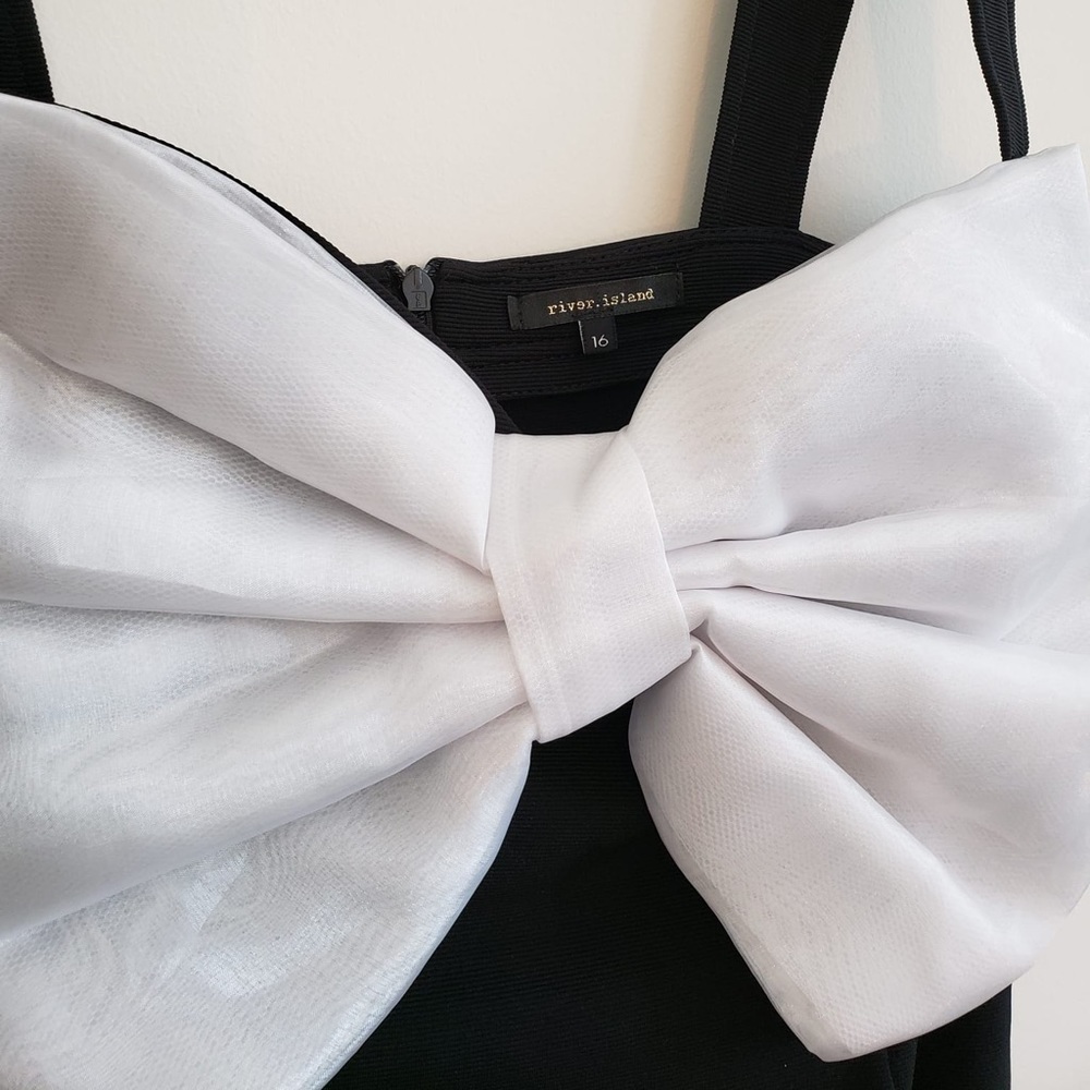 River Island Black Cocktail Bow dress: UK 16 (US-12) - Picture 2 of 6